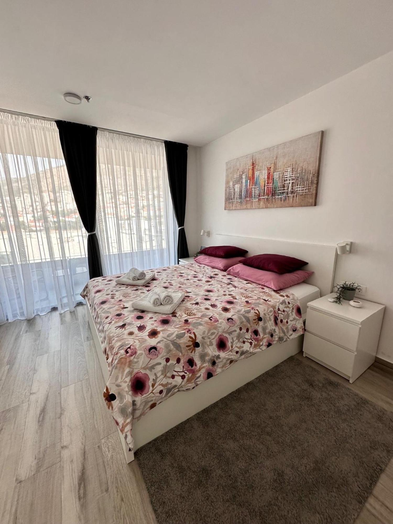 Lumax Apartment Дубровник Экстерьер фото